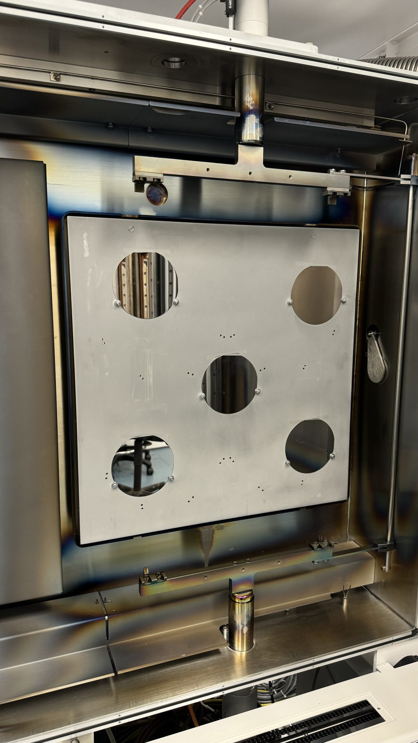 KDF 744i — Chamber View