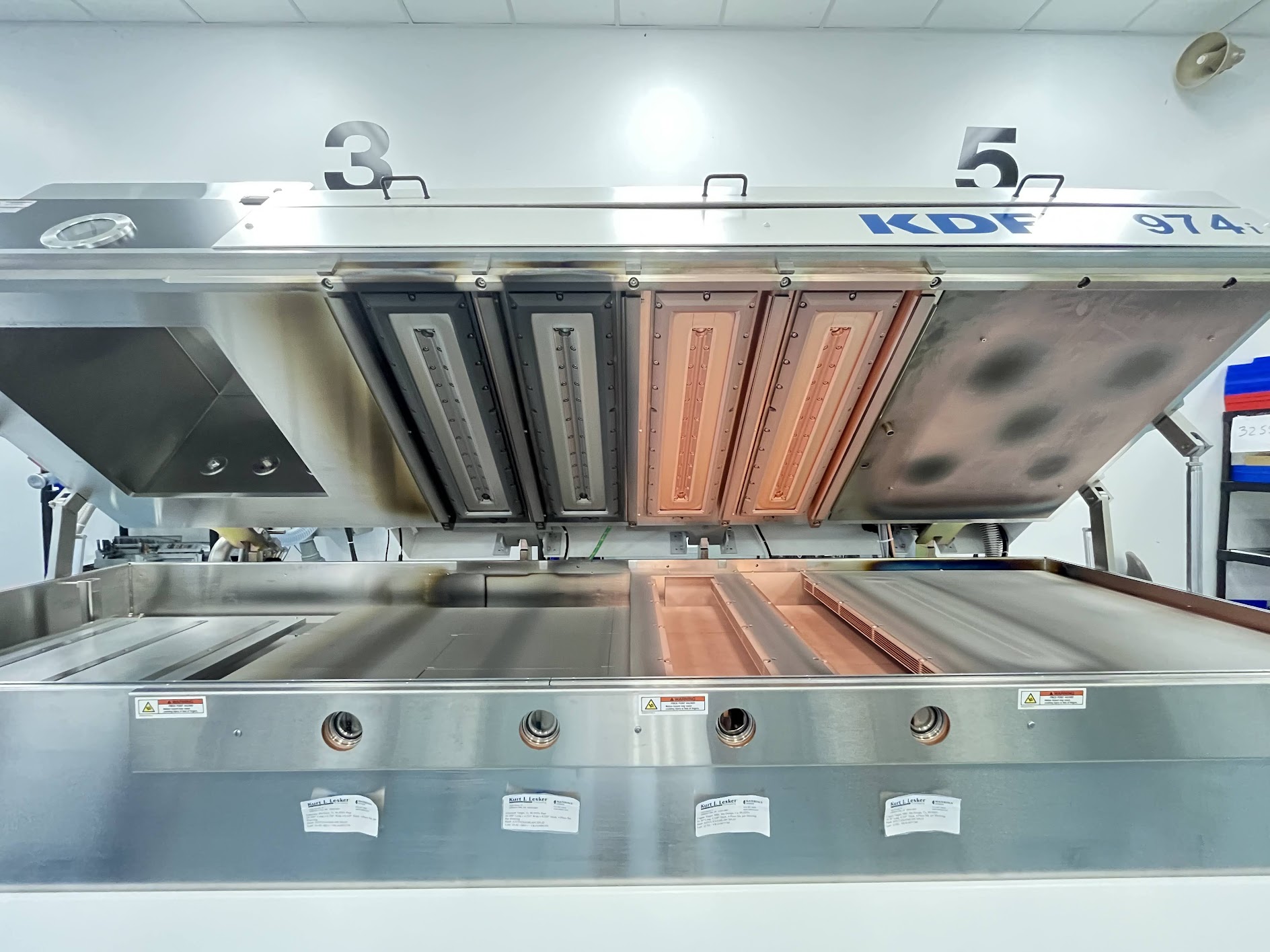 KDF 974i In-Line Sputtering System